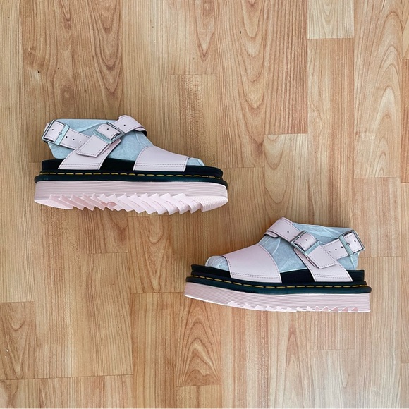 Dr. Martens Shoes - dr martens voss sandals